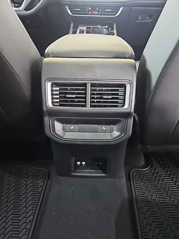 new 2026 Volkswagen Atlas Cross Sport car