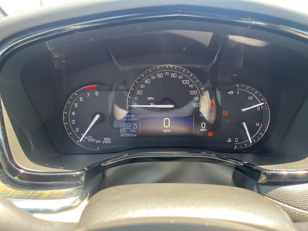 used 2018 Cadillac XT5 car, priced at $17,500