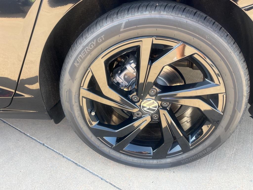 new 2025 Volkswagen Jetta car, priced at $27,703