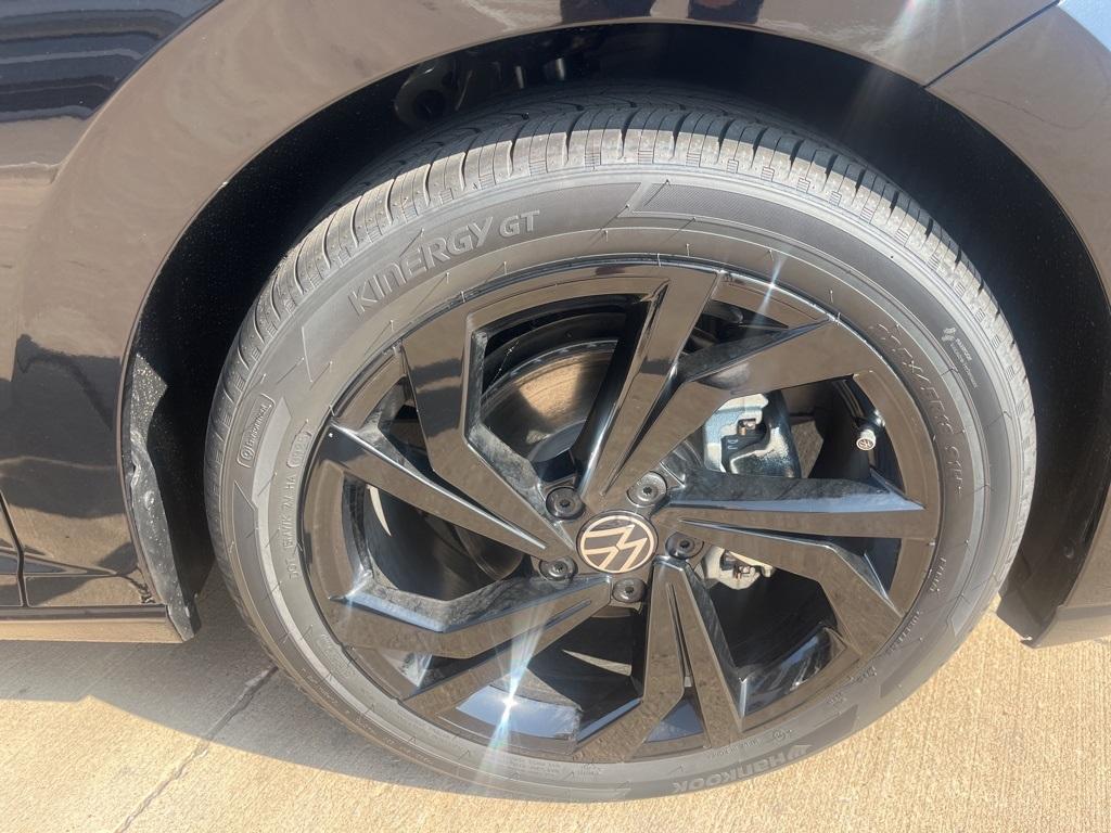 new 2025 Volkswagen Jetta car, priced at $27,703