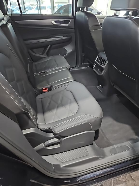 used 2024 Volkswagen Atlas Cross Sport car, priced at $29,875