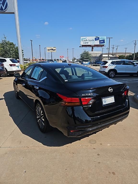 used 2023 Nissan Altima car, priced at $20,000