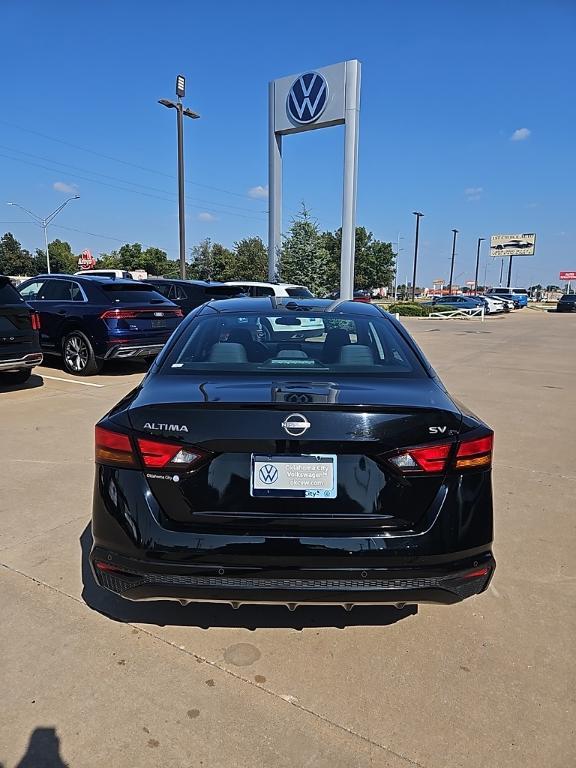 used 2023 Nissan Altima car, priced at $20,000