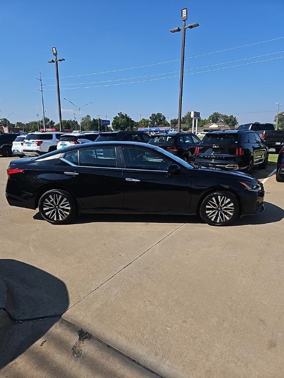 used 2023 Nissan Altima car, priced at $20,000