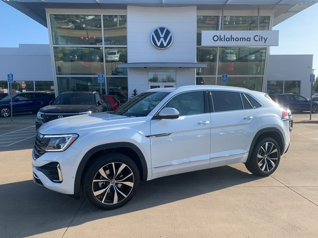 new 2025 Volkswagen Atlas Cross Sport car, priced at $54,071