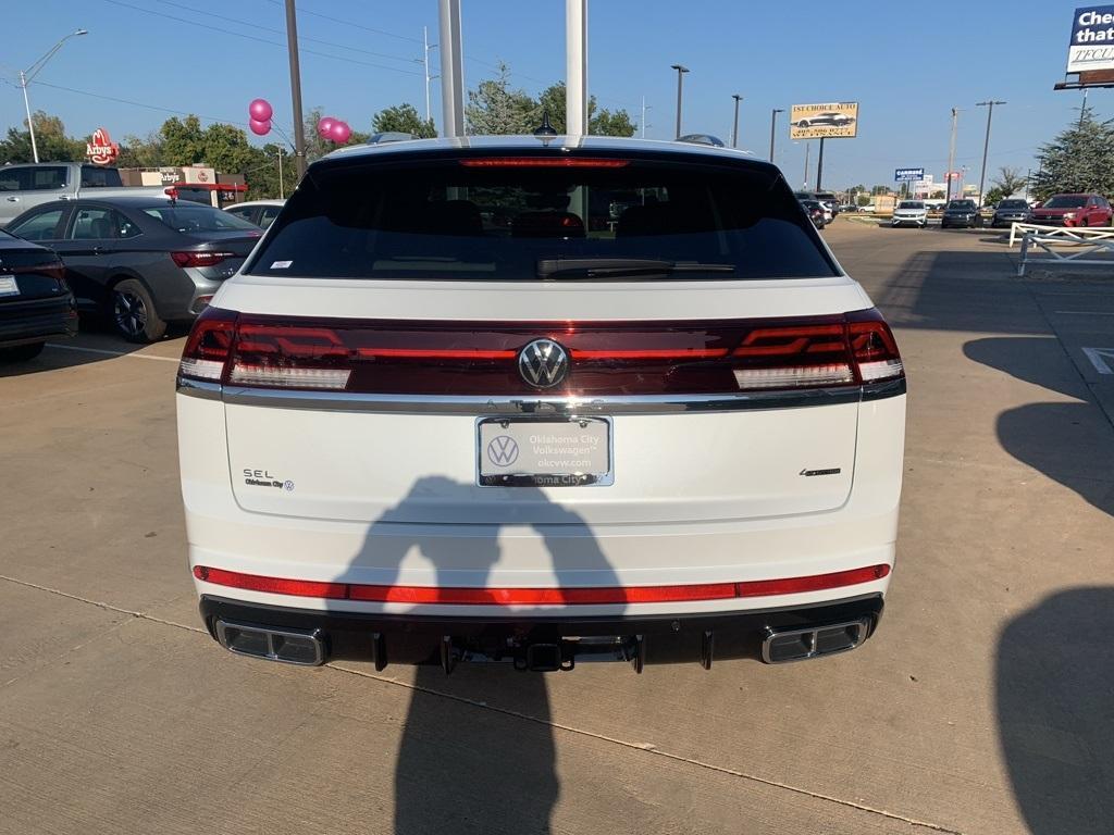 new 2025 Volkswagen Atlas Cross Sport car, priced at $54,071