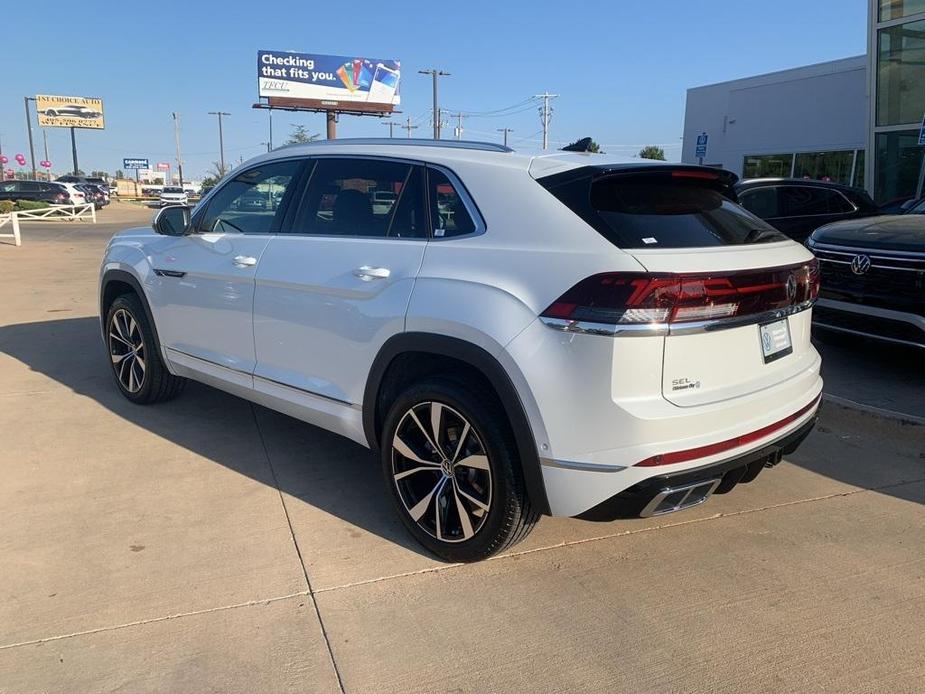 new 2025 Volkswagen Atlas Cross Sport car, priced at $54,071