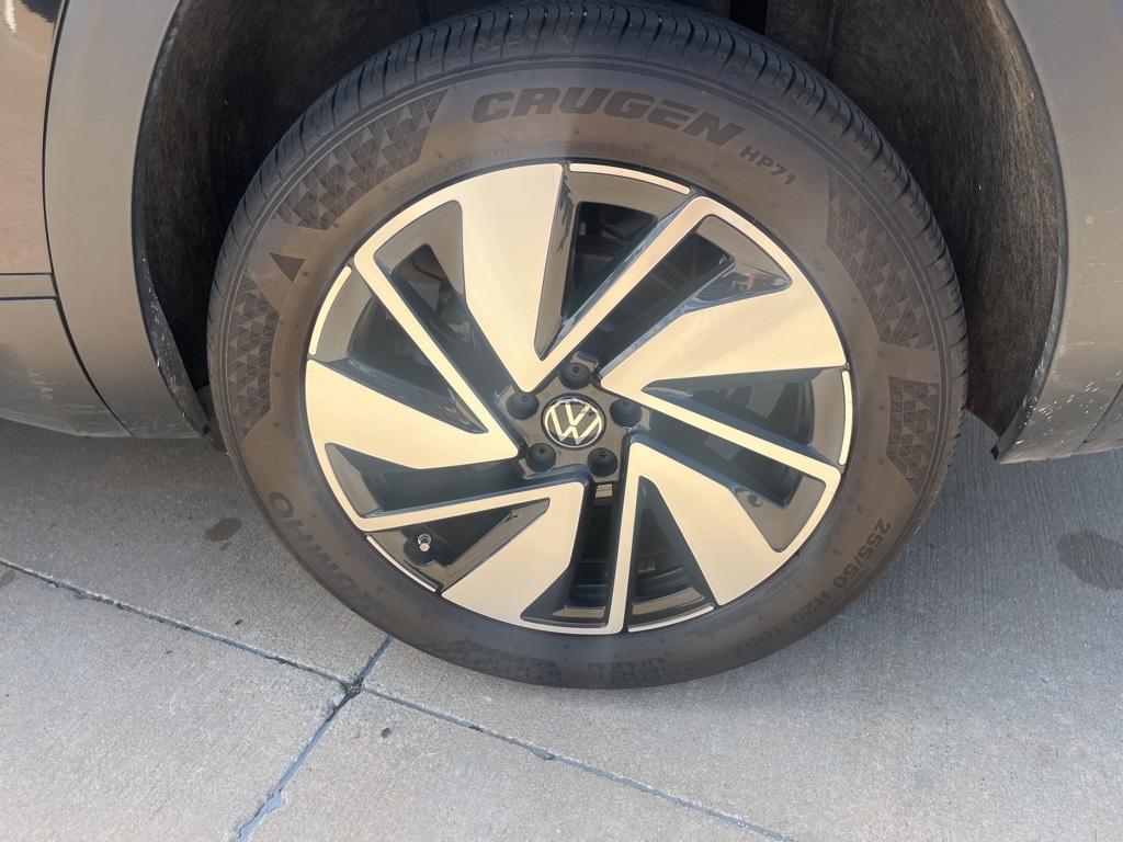used 2024 Volkswagen Atlas car