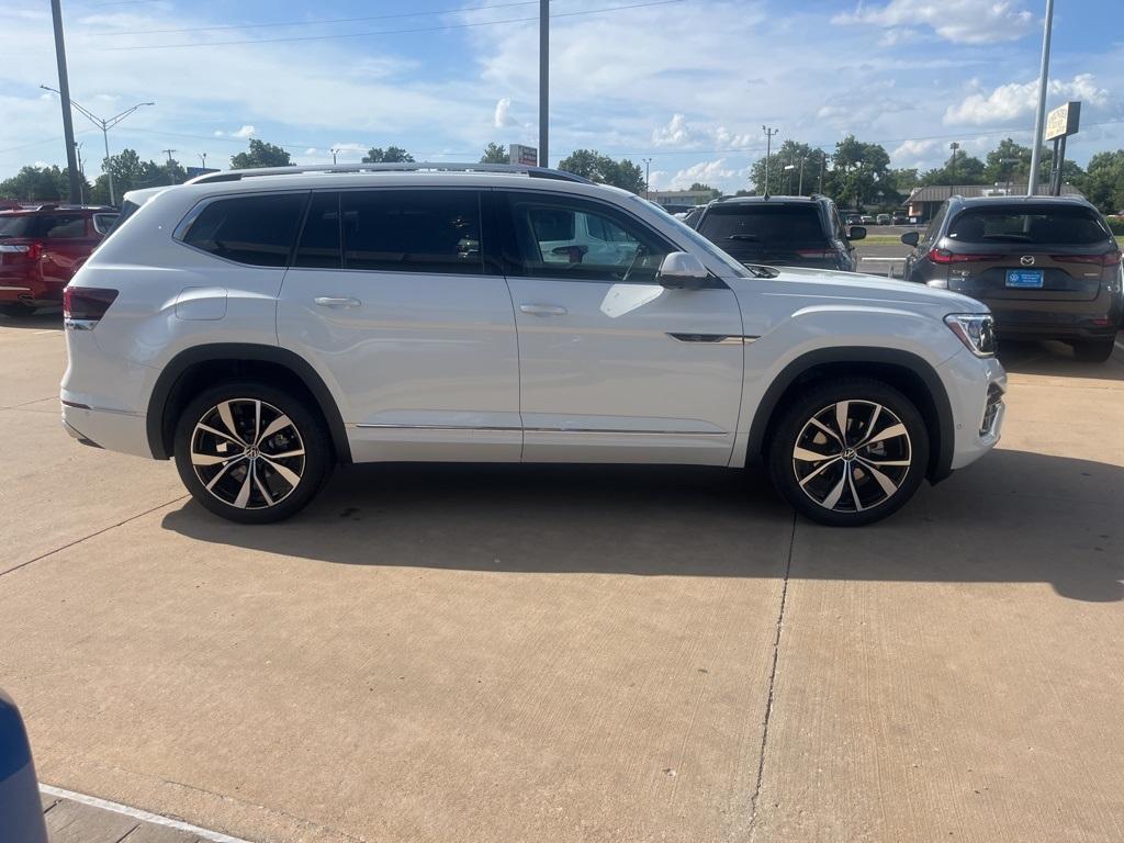 new 2025 Volkswagen Atlas car, priced at $51,848