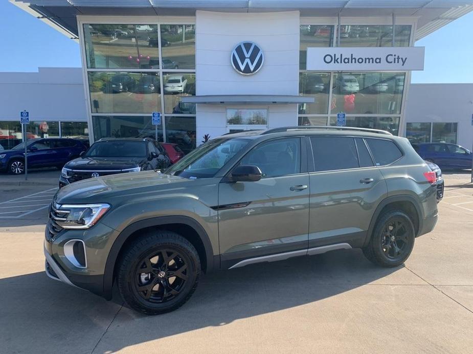 new 2025 Volkswagen Atlas car, priced at $45,904