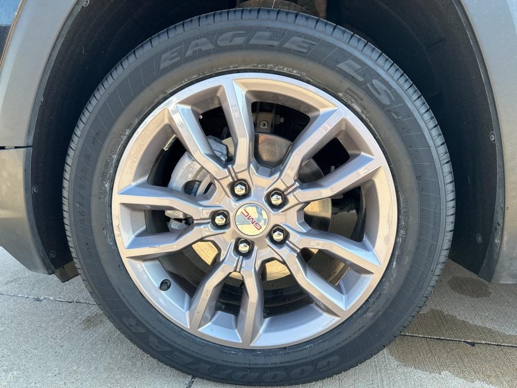 used 2024 GMC Terrain car, priced at $24,994