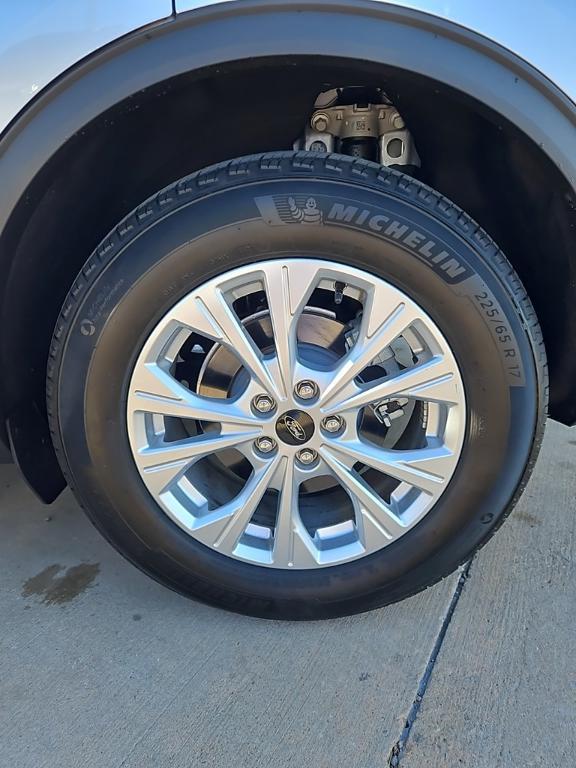 used 2023 Ford Escape car, priced at $22,263