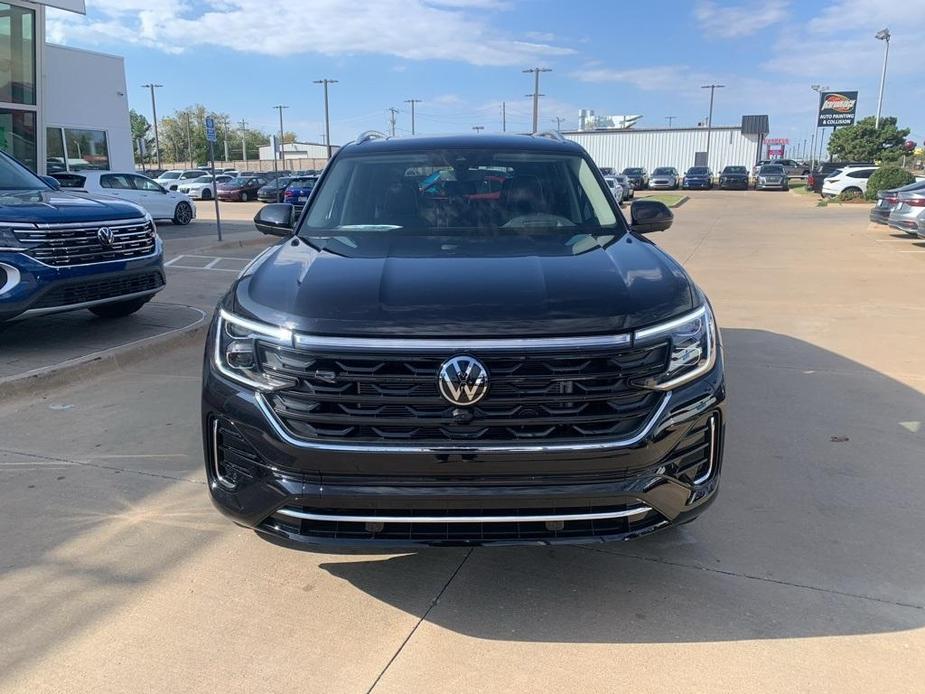 new 2025 Volkswagen Atlas car, priced at $51,738