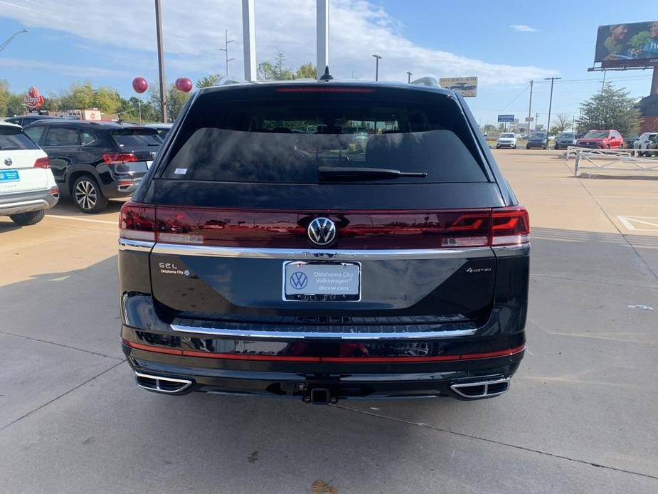 new 2025 Volkswagen Atlas car, priced at $51,738