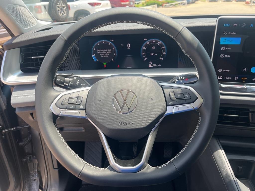 new 2025 Volkswagen Tiguan car, priced at $35,595