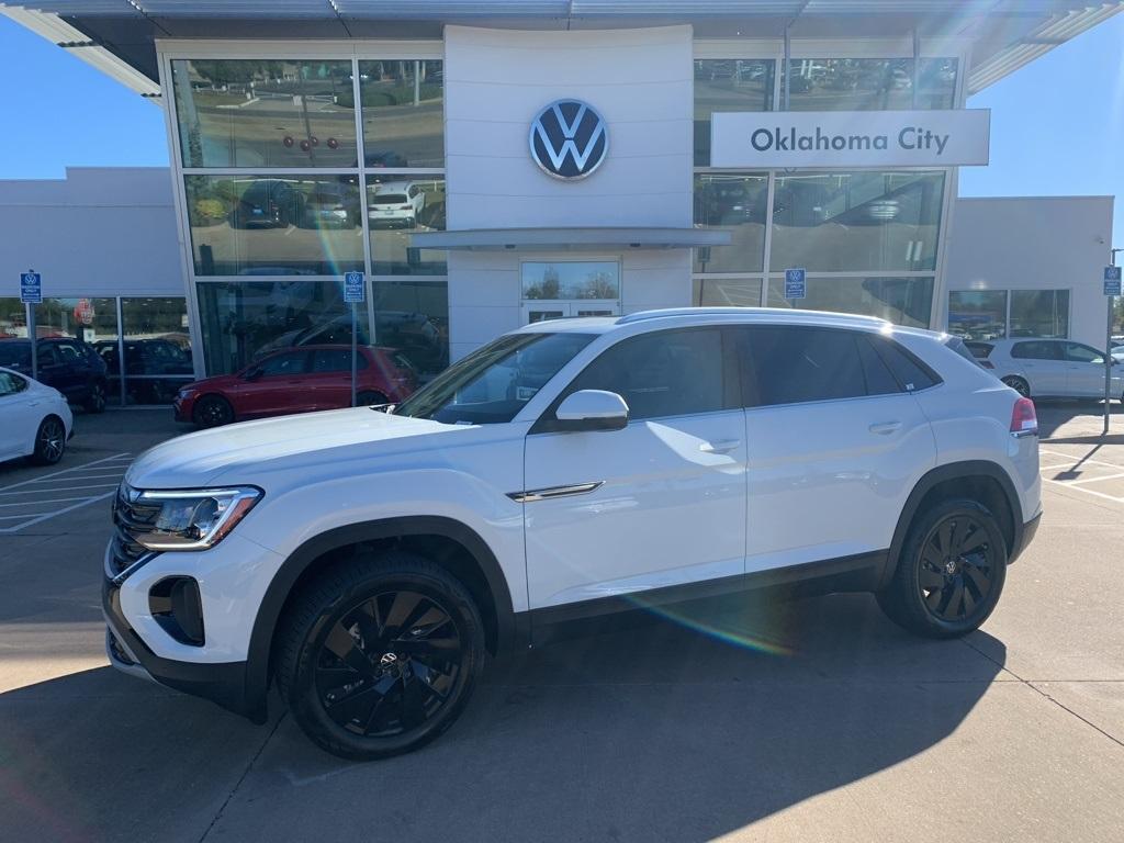 new 2025 Volkswagen Atlas Cross Sport car, priced at $44,603