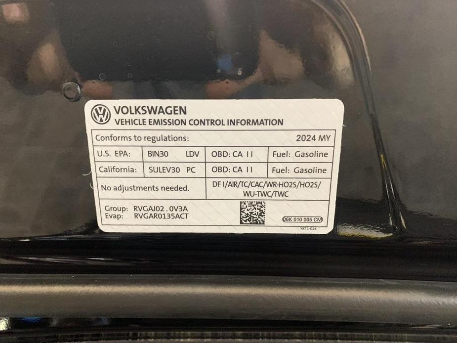 new 2024 Volkswagen Tiguan car, priced at $34,051