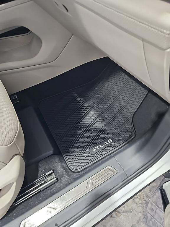 new 2026 Volkswagen Atlas car