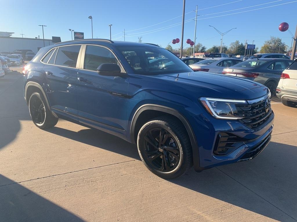 new 2025 Volkswagen Atlas Cross Sport car, priced at $50,561