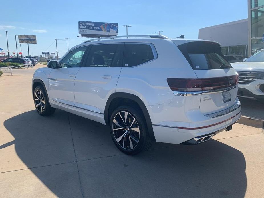 new 2024 Volkswagen Atlas car, priced at $51,451