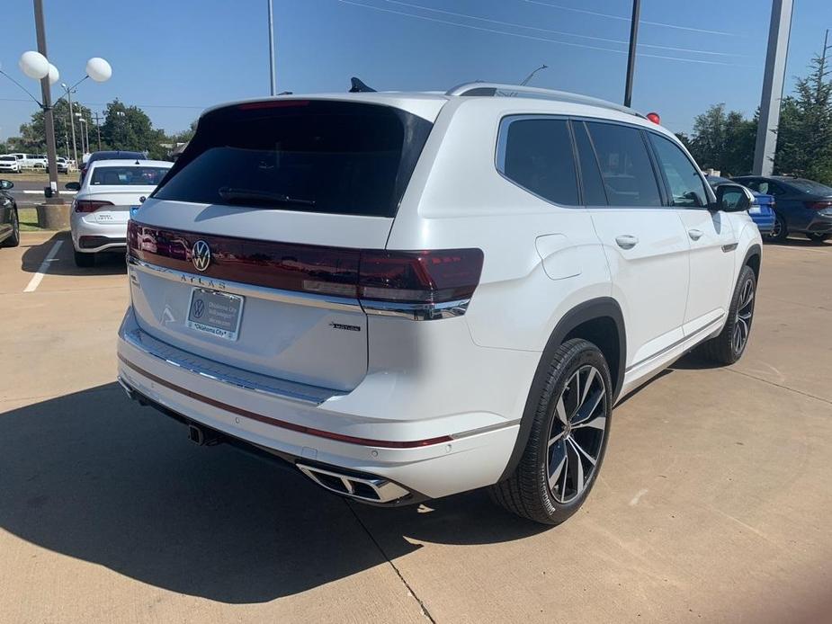 new 2024 Volkswagen Atlas car, priced at $51,451