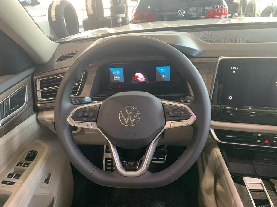 new 2024 Volkswagen Atlas car, priced at $51,451