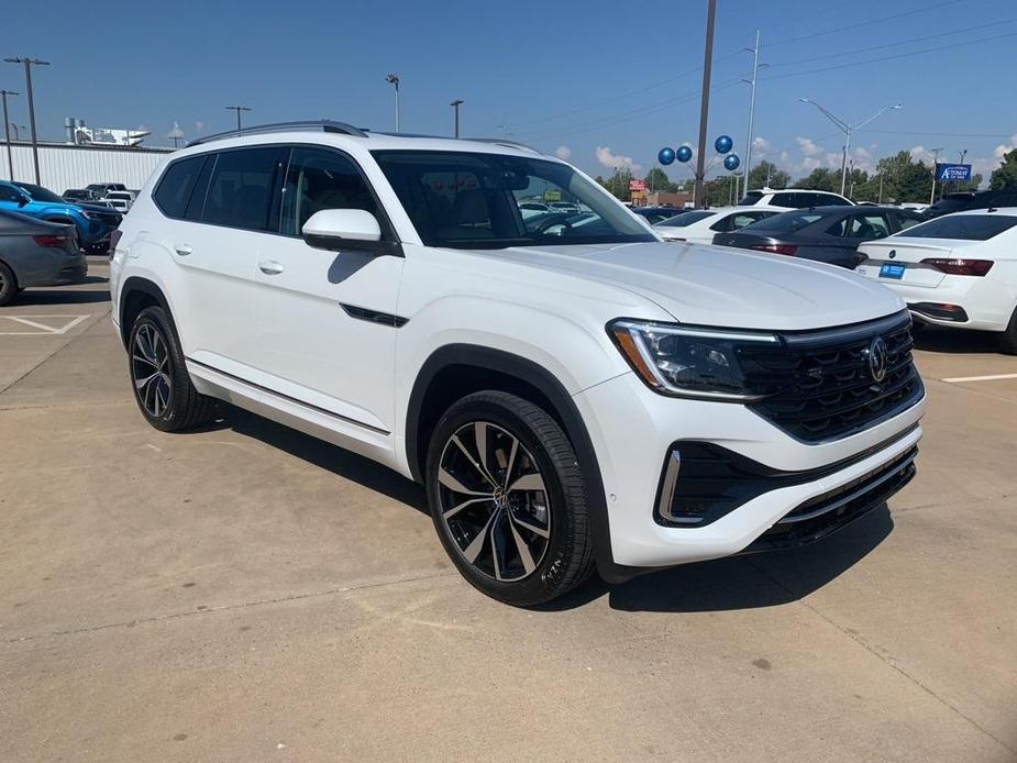 new 2024 Volkswagen Atlas car, priced at $51,451