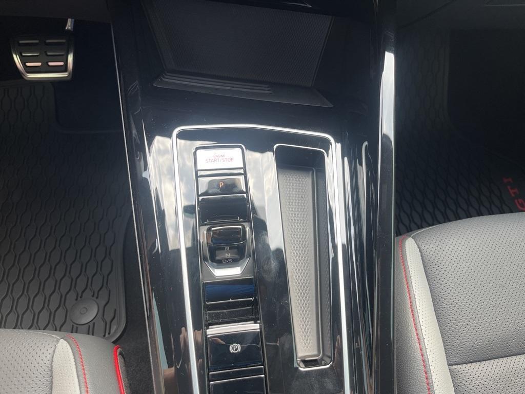 new 2025 Volkswagen Golf GTI car, priced at $41,476