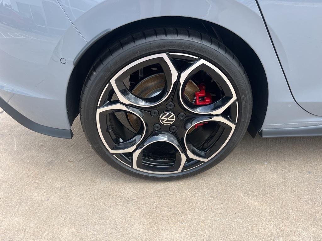new 2025 Volkswagen Golf GTI car, priced at $41,476