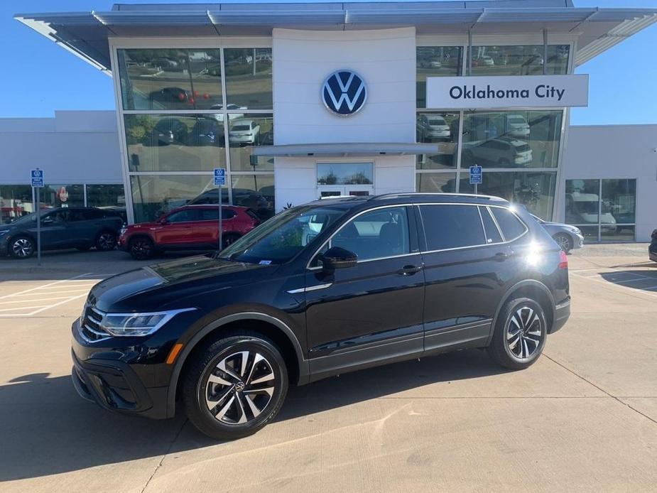 new 2024 Volkswagen Tiguan car, priced at $29,833