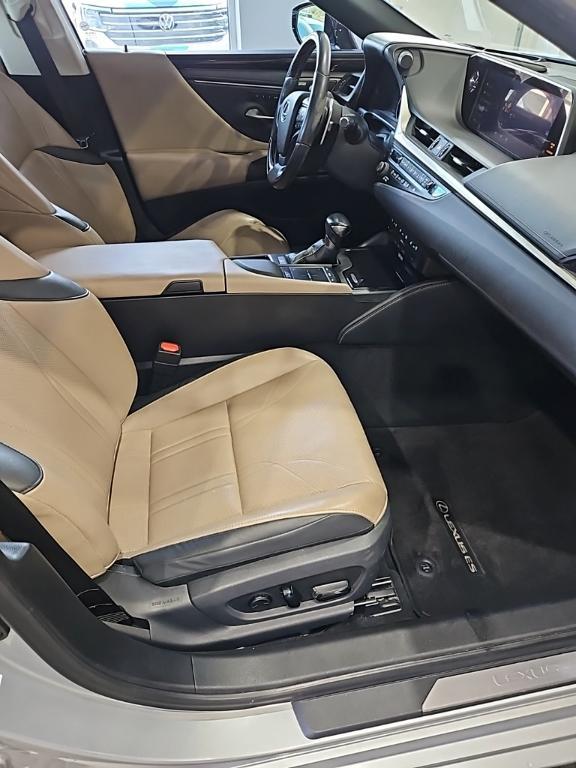 used 2019 Lexus ES 350 car, priced at $34,995