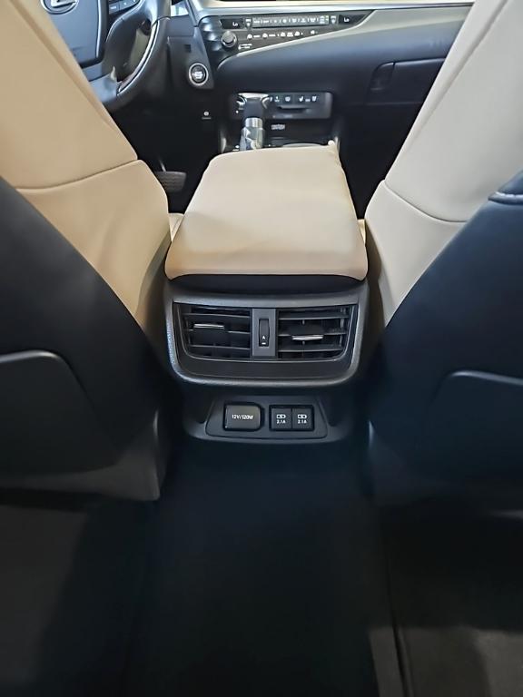 used 2019 Lexus ES 350 car, priced at $34,995