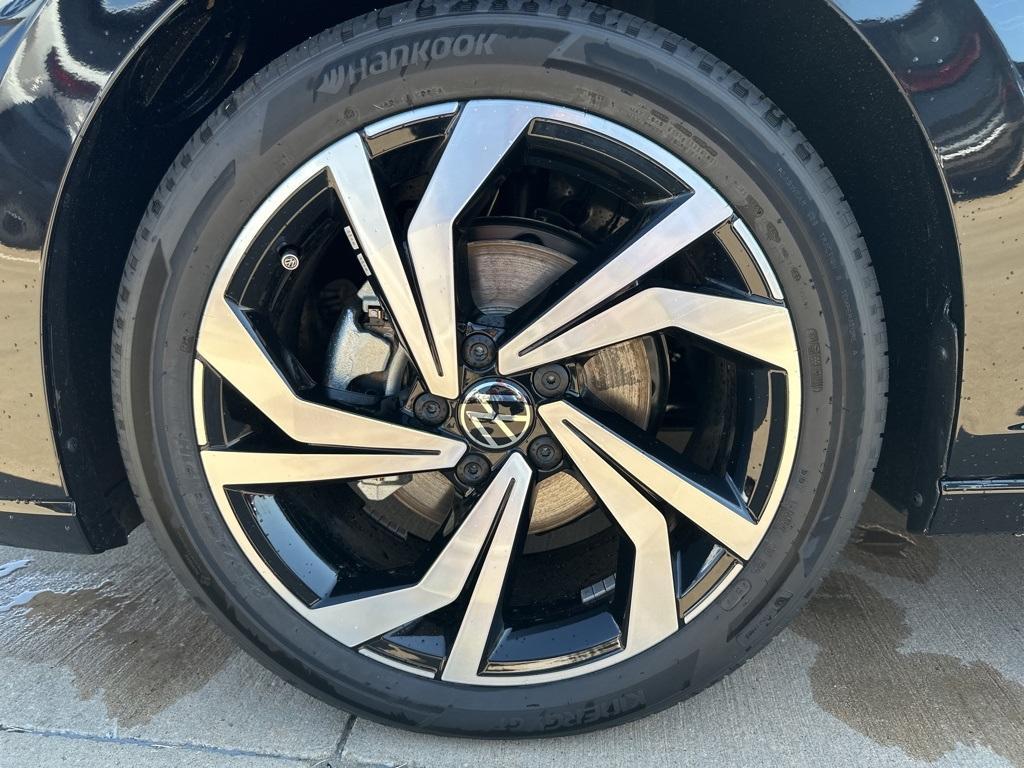 new 2025 Volkswagen Jetta car, priced at $29,426