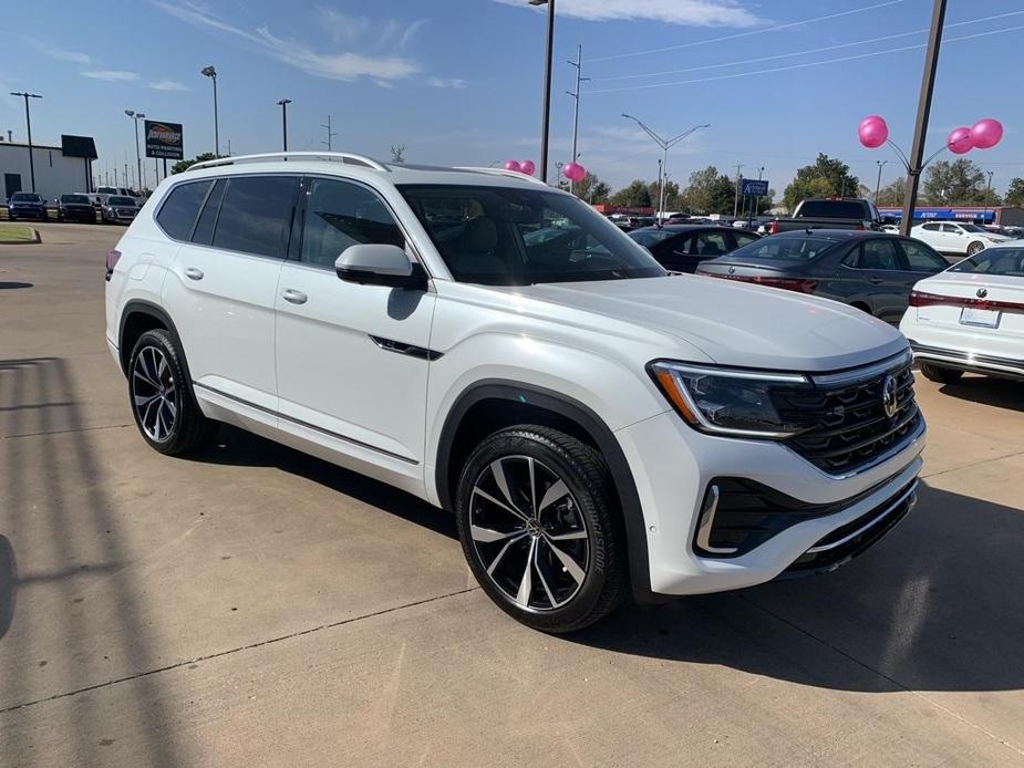 new 2025 Volkswagen Atlas car, priced at $54,581