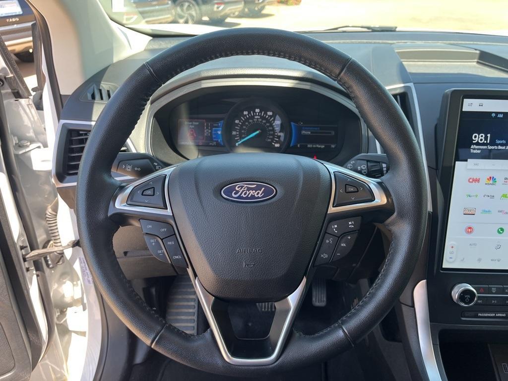 used 2024 Ford Edge car, priced at $26,500