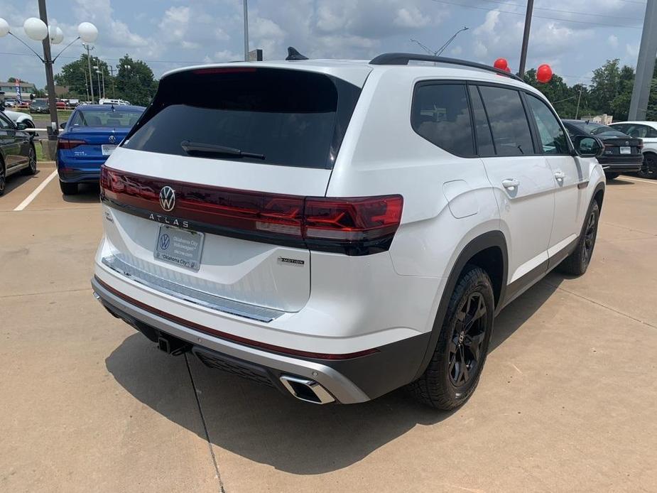 new 2024 Volkswagen Atlas car, priced at $49,216