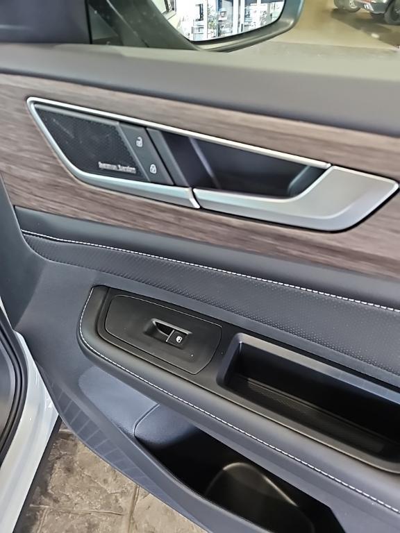 new 2026 Volkswagen Atlas car, priced at $54,118