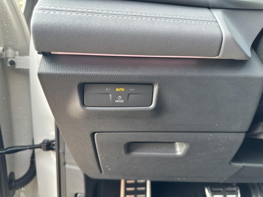 new 2025 Volkswagen Tiguan car, priced at $37,366