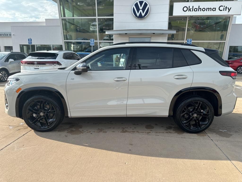 new 2025 Volkswagen Tiguan car, priced at $37,366