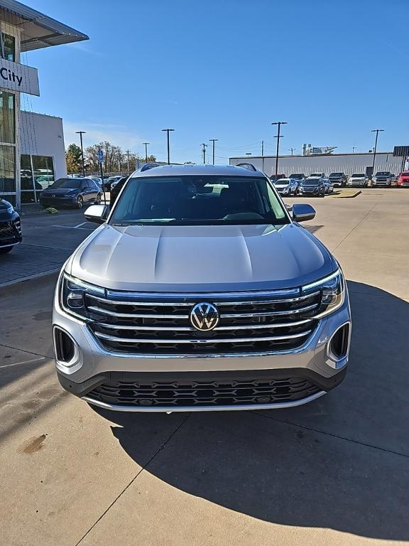new 2026 Volkswagen Atlas car, priced at $48,088