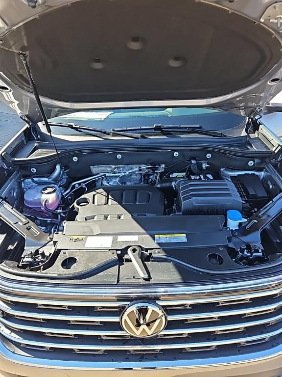 new 2026 Volkswagen Atlas car, priced at $48,088