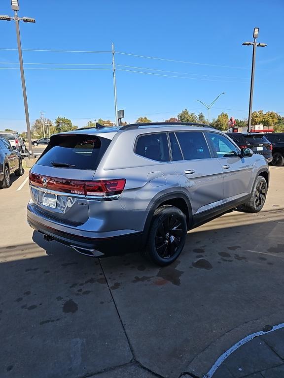 new 2026 Volkswagen Atlas car, priced at $48,088