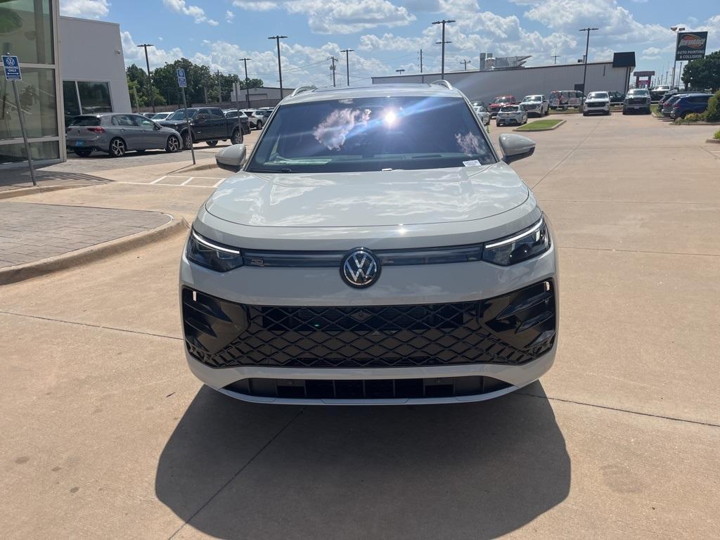 new 2025 Volkswagen Tiguan car, priced at $41,799