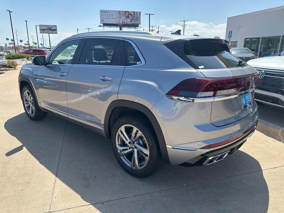 new 2024 Volkswagen Atlas Cross Sport car, priced at $47,099