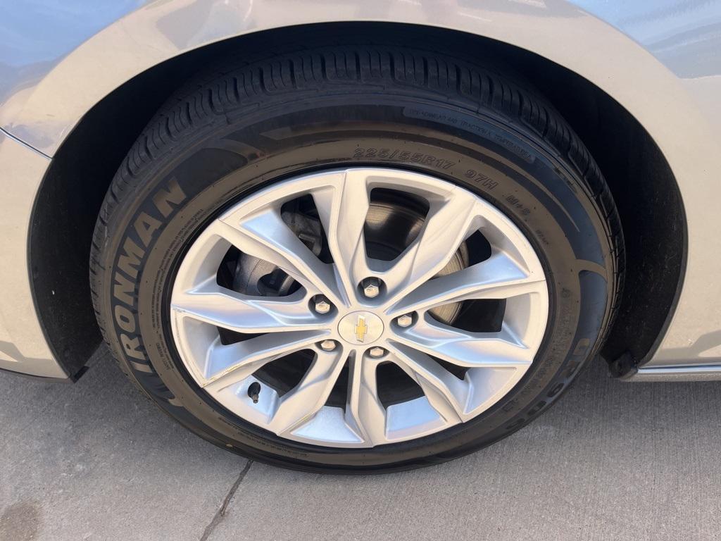 used 2023 Chevrolet Malibu car, priced at $18,794