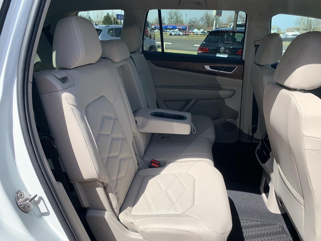 new 2025 Volkswagen Atlas car, priced at $37,351