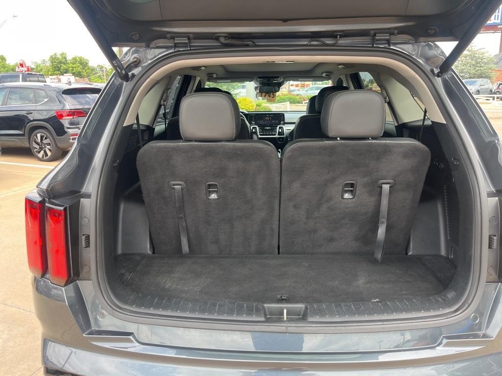 used 2022 Kia Sorento car, priced at $25,300