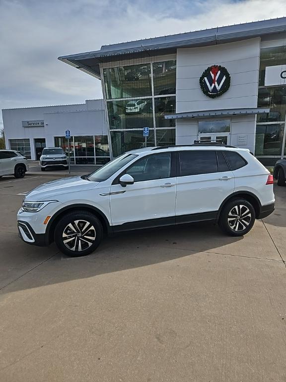 used 2024 Volkswagen Tiguan car, priced at $22,070