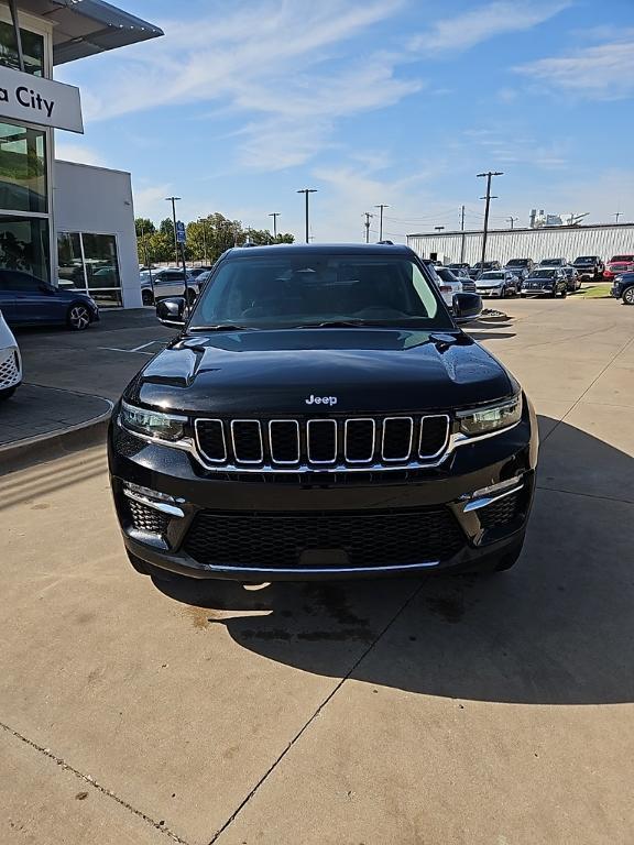 used 2023 Jeep Grand Cherokee car, priced at $31,266