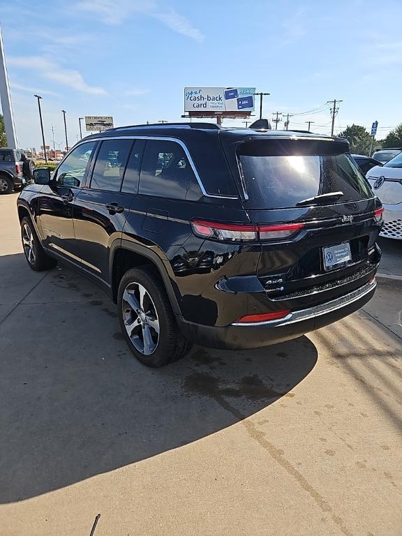 used 2023 Jeep Grand Cherokee car, priced at $31,266